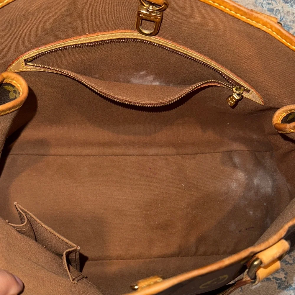 Louis Vuitton Batignolles - Picture 2 of 8
